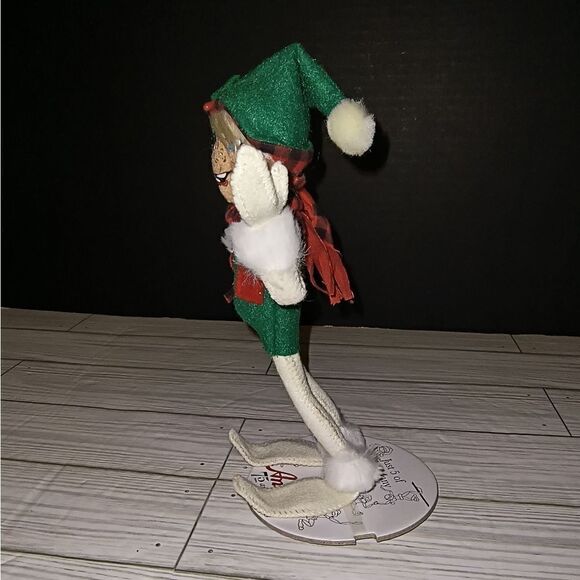 Annalee 8½” Alpine Elf In Green Vest & Plaid Scarf Christmas Holiday Decor Doll - Picture 9 of 12